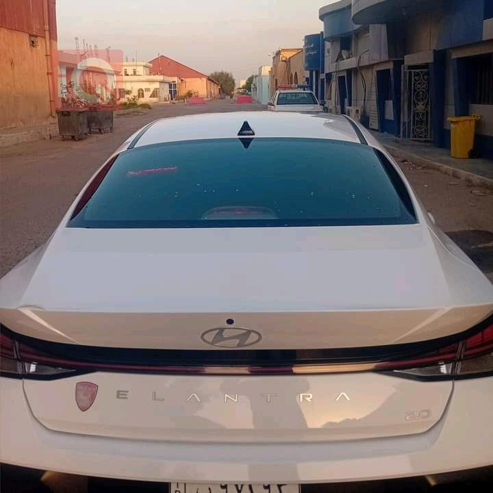 هیوندای ئەلەنترا